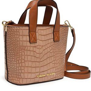 Adrienne Vittadini purse crossbody